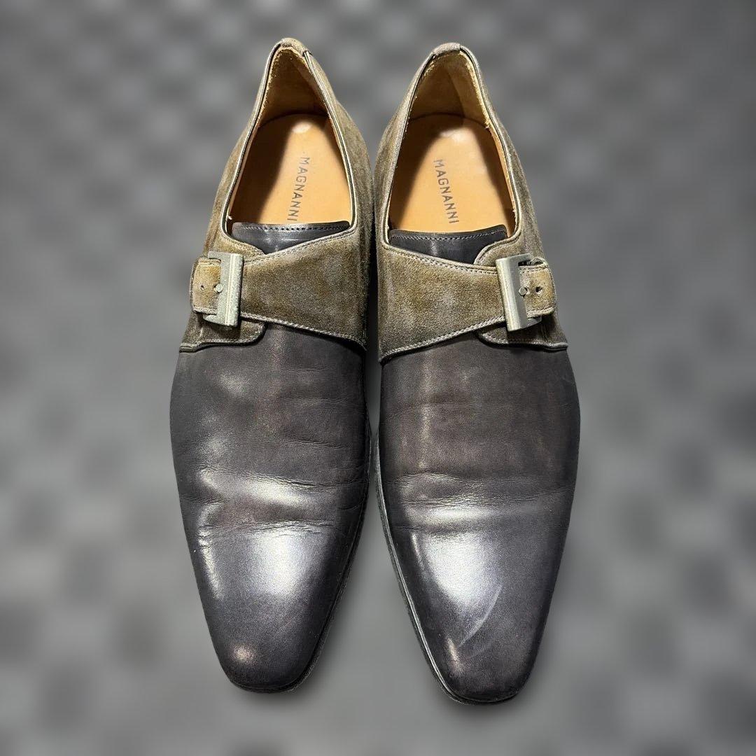マグナーニ　革靴