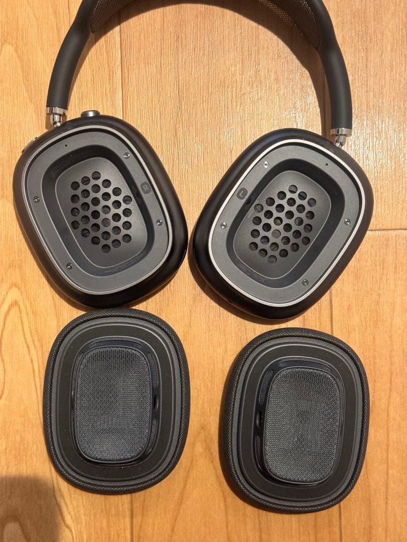 AirPods Max ミッドナイトカラー