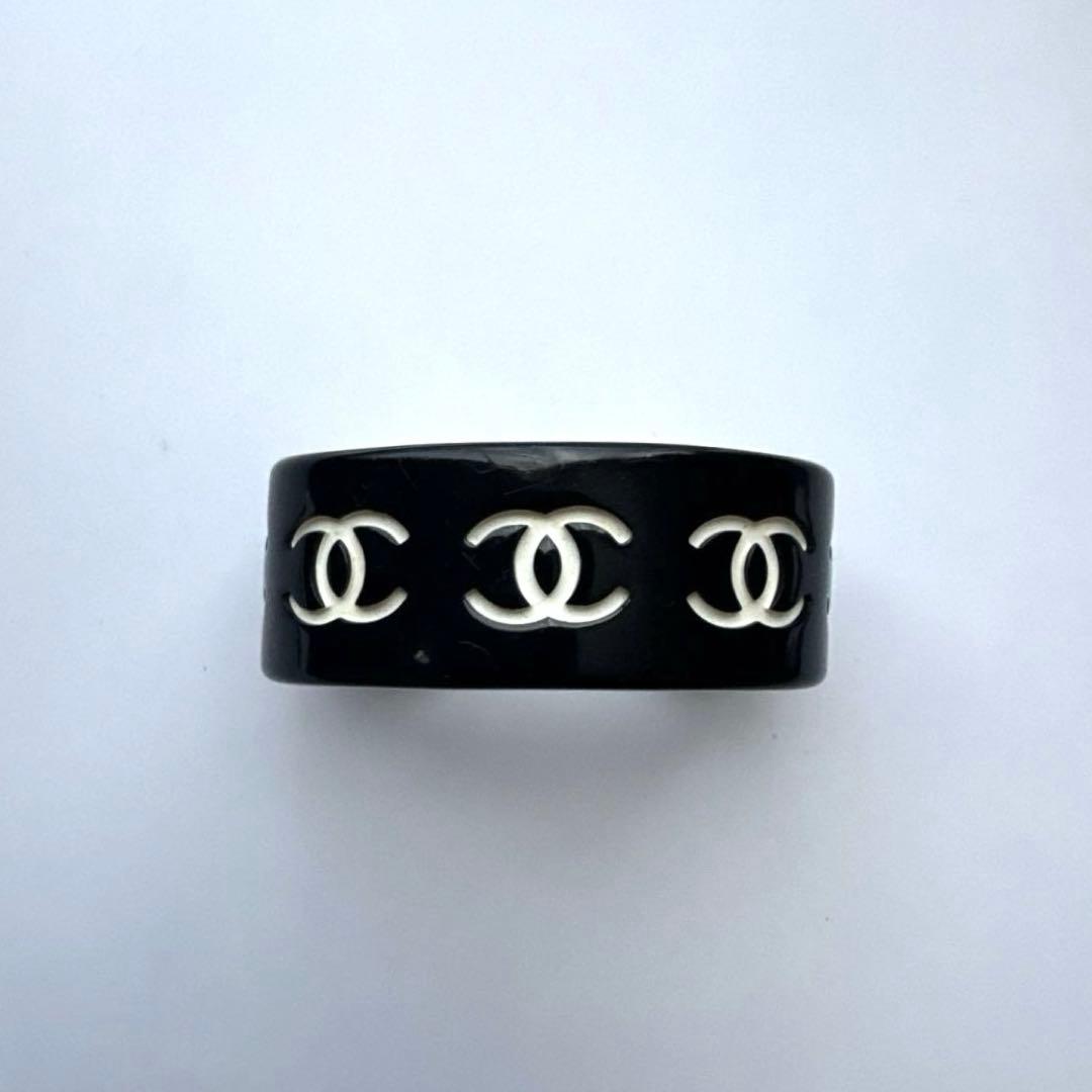 CHANEL シャネル　ココマーク バングル ブラック