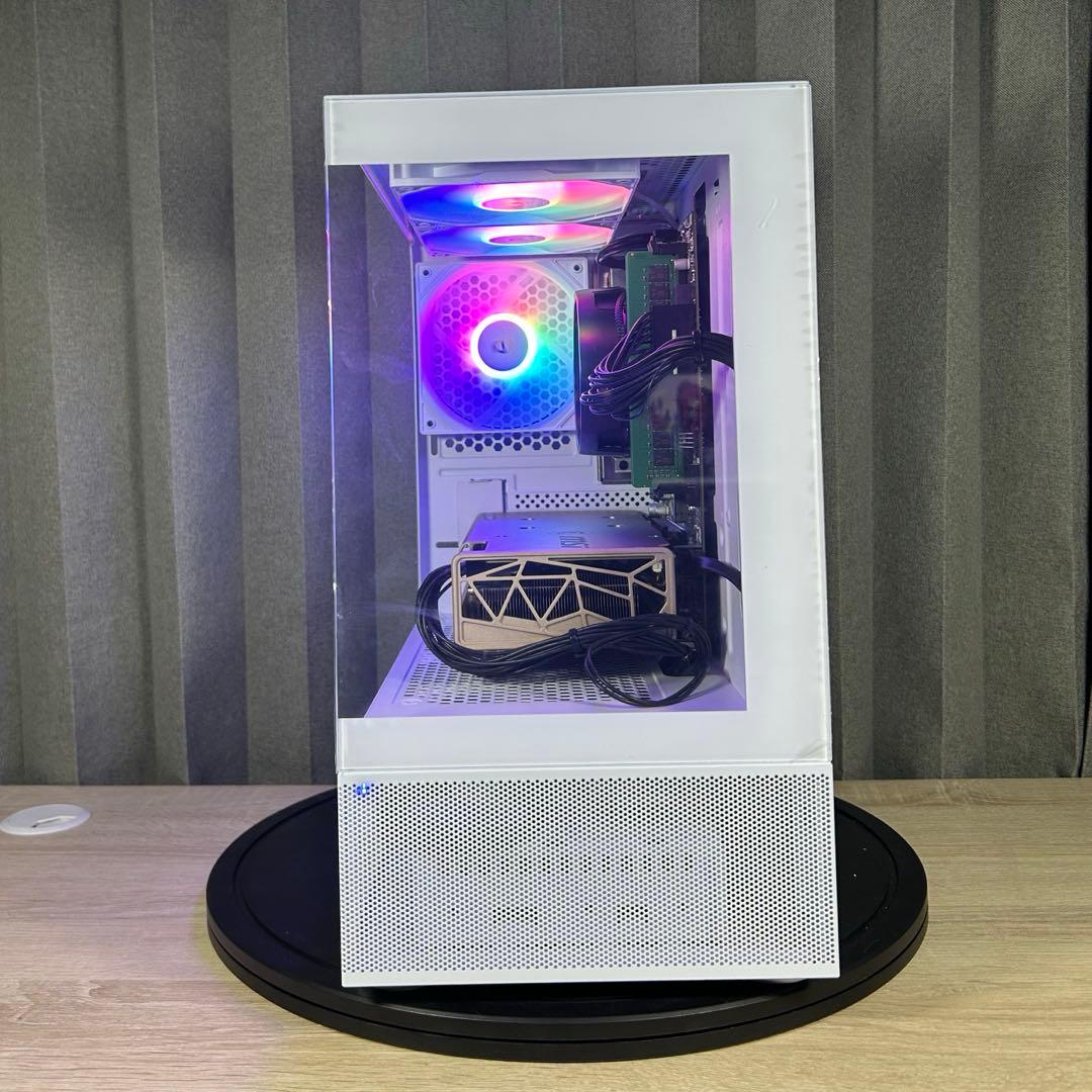 高性能 白 ゲーミングPC RX5700xt Windows11 ワイルズ超快適