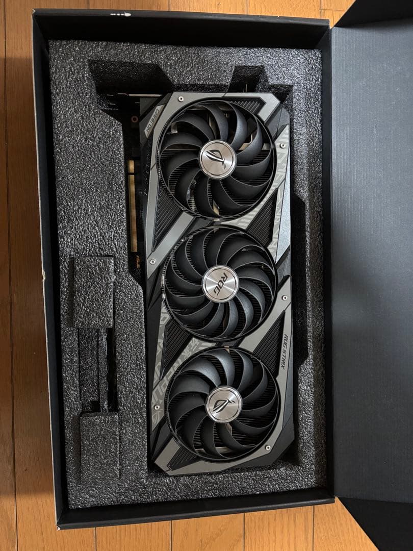 グラフィックボード・グラボ・ビデオカード ASUS ROG STRIX RTX3080 12G