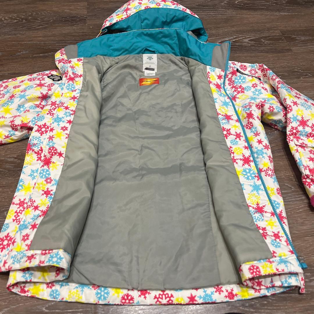 DESCENTE デサント　美品　　セットアップ　上下　スキーウェア　160