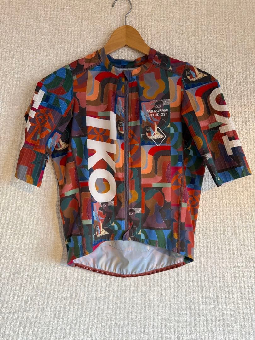 PAS NORMAL STUDIOS T.K.O サイズS