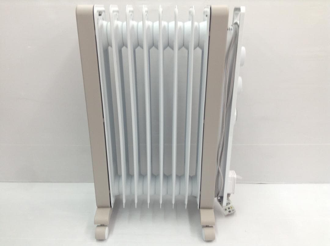 デロンギ RHJ21F0812-WH オイルヒーター 美品 使用極小　動作確認済