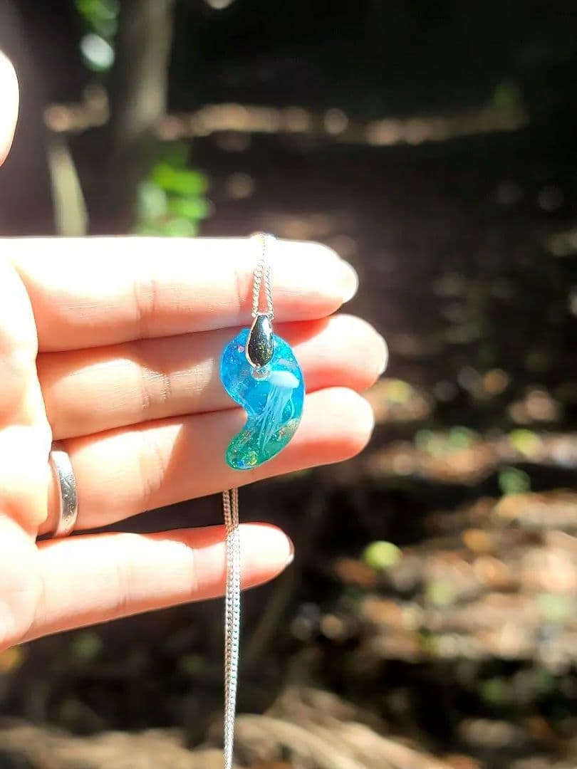 沖縄聖地エネルギー　魂の勾玉オルゴナイトネックレス