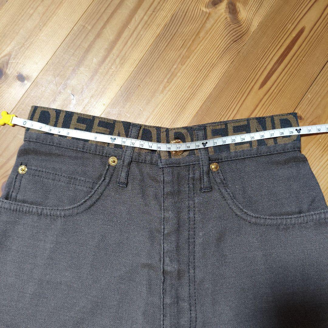 FENDI ブラウンショートパンツ