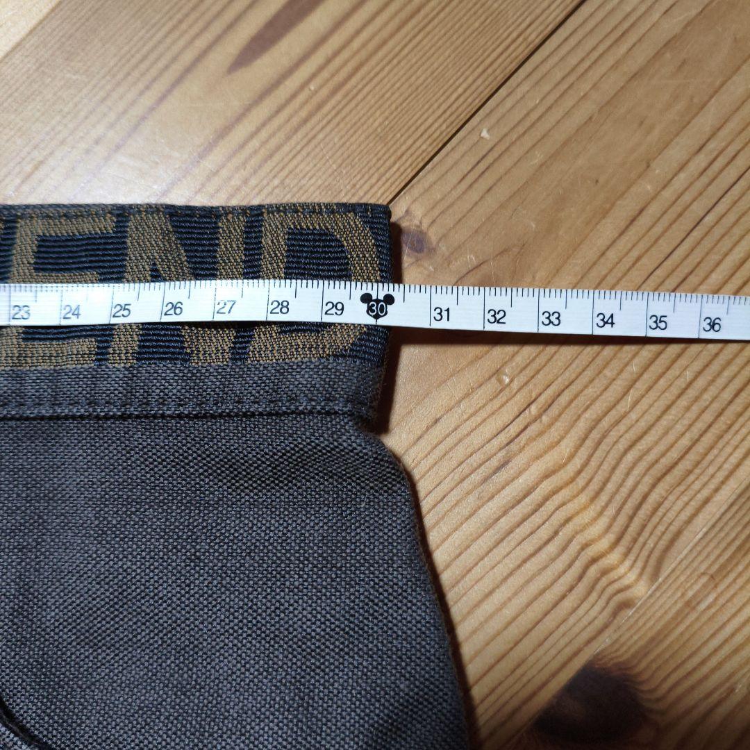 FENDI ブラウンショートパンツ