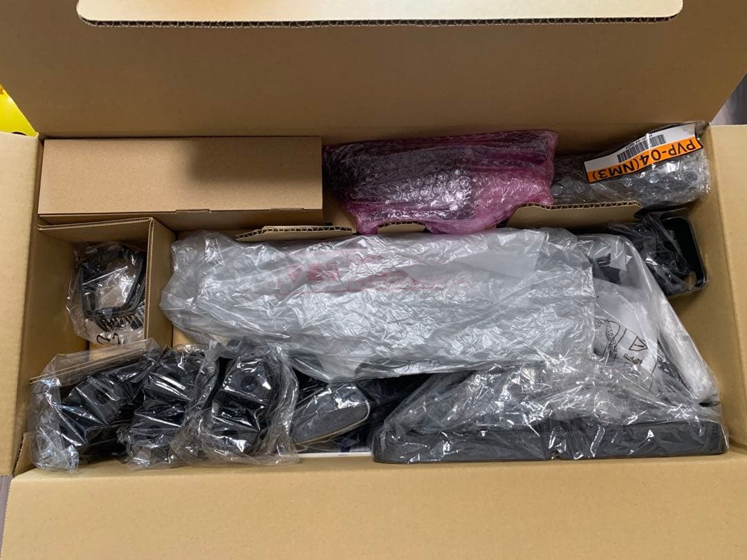 HITACHI日立充電式掃除機PV-BH900Jパワーブーストサイクロン