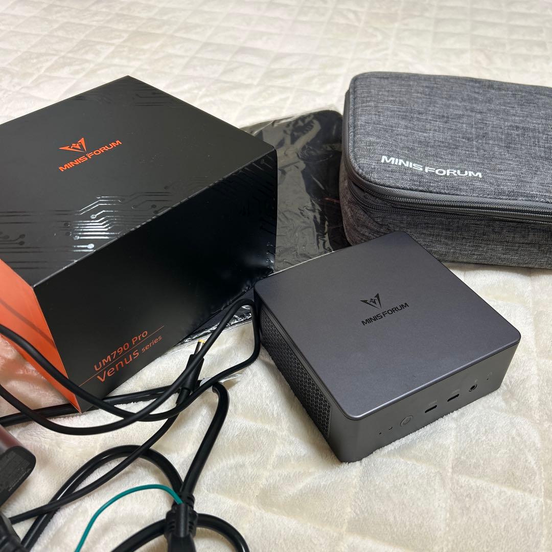 ⭐︎専用ケース付き⭐︎ MINISFORUM UM790Pro ミニpc