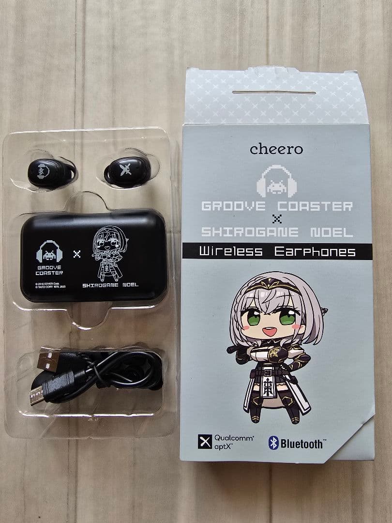 ホロライブ　グルーヴコースター　白銀ノエル　ワイヤレスイヤホン