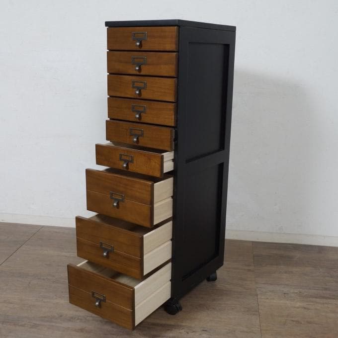 【新品】北欧風 スリムチェスト 9段 ファイル収納　キャスター付き