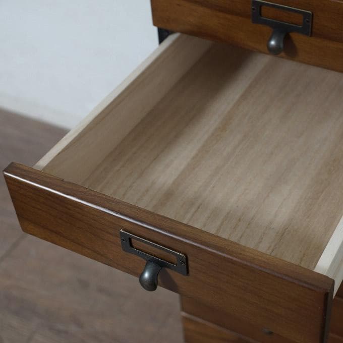 【新品】北欧風 スリムチェスト 9段 ファイル収納　キャスター付き