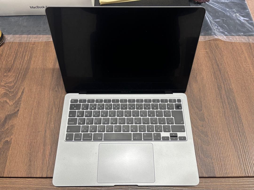 Apple M1チップ搭載13インチMacBook Air