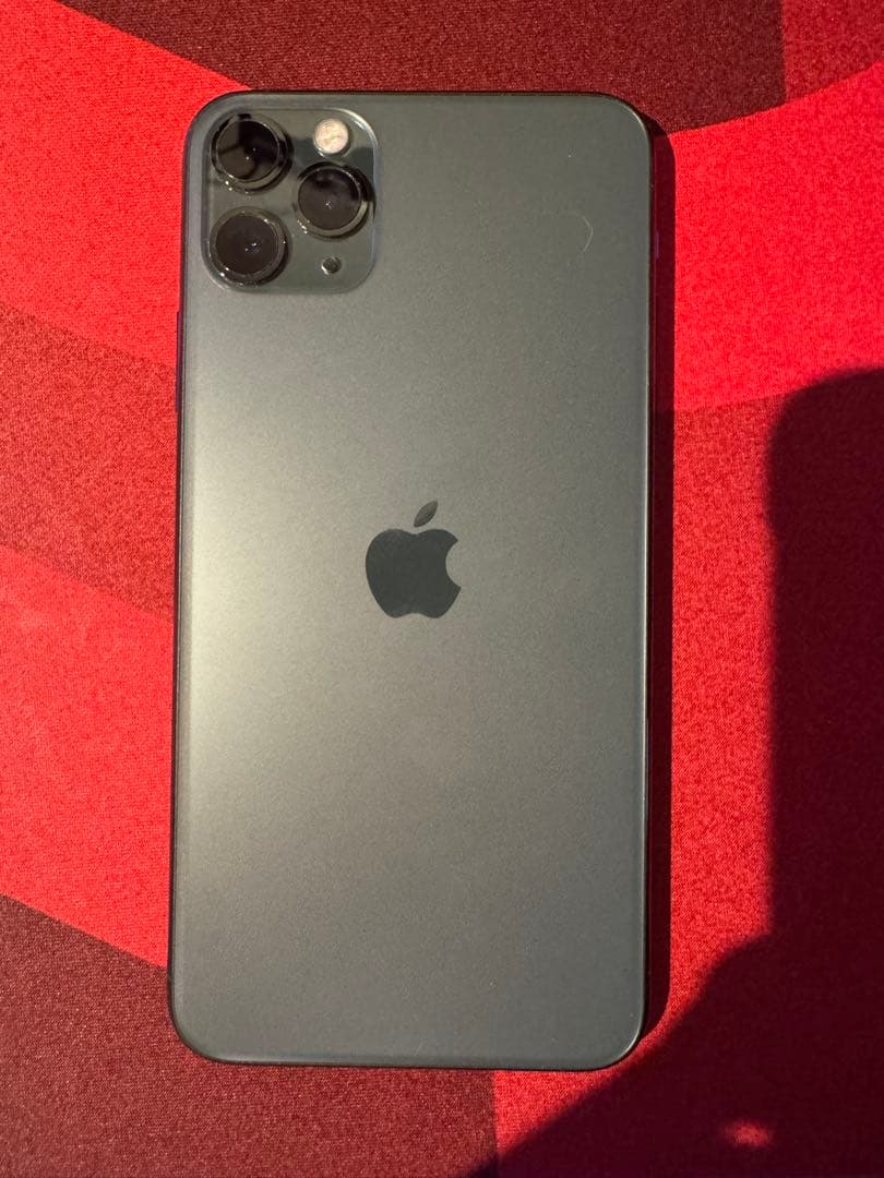 iPhone11 Pro Max 本体 512GBミッドナイトグリーン