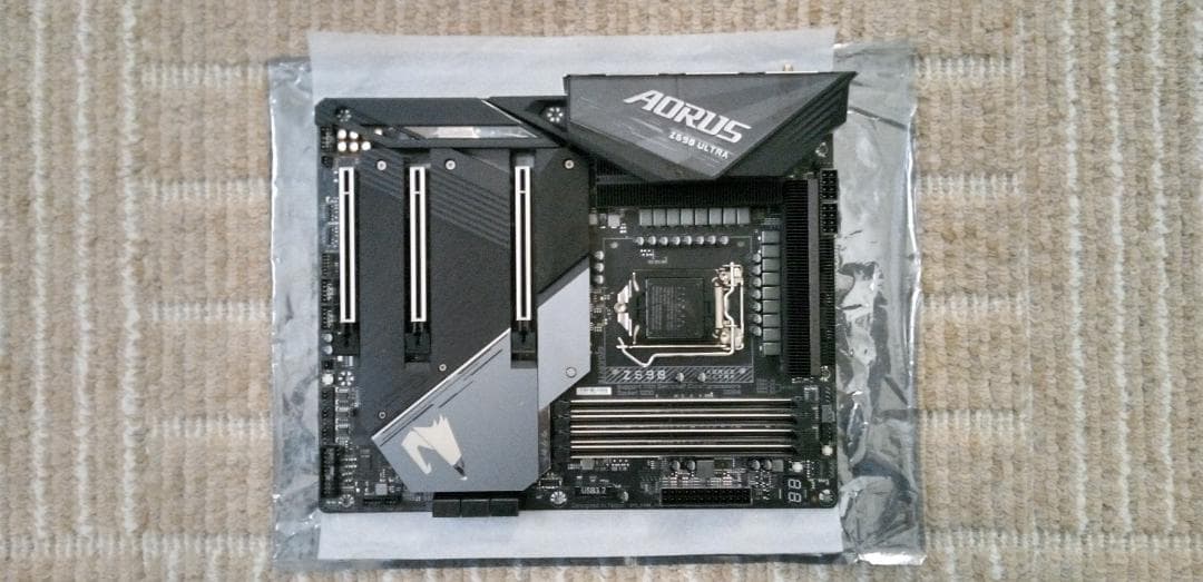 Z590 AORUS ULTRA (WIFI) ATXマザーボード