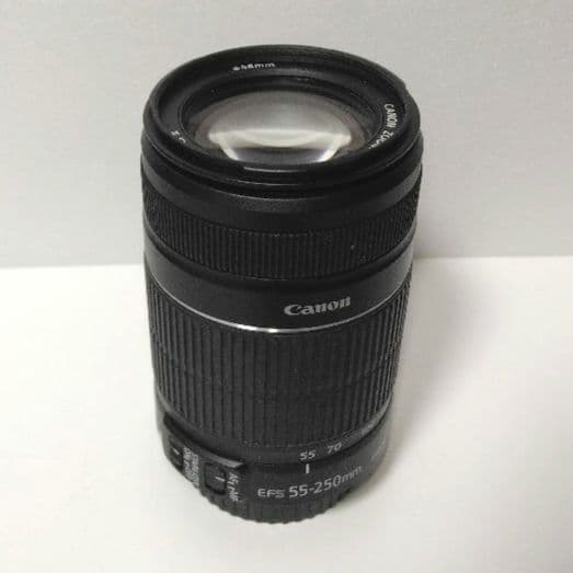 キヤノンの望遠ズームレンズ「EF-S55-250mm F4-5.6 IS II」