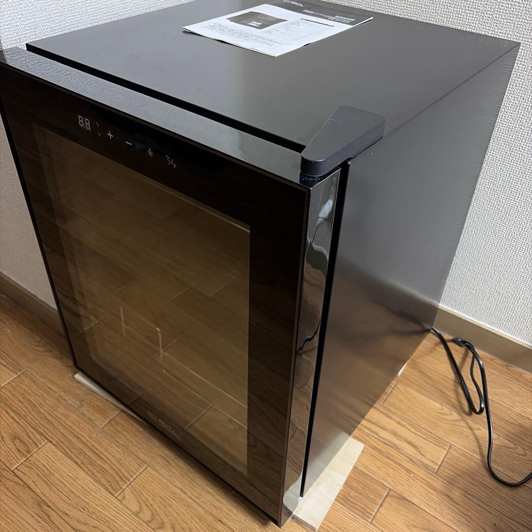 ワインセラーコンプレッサー式小型ECL 15本収納