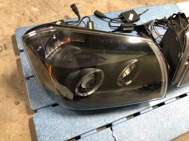 ダッヂ　ダッジ　マグナム　社外品　ヘッドライト　テールランプ