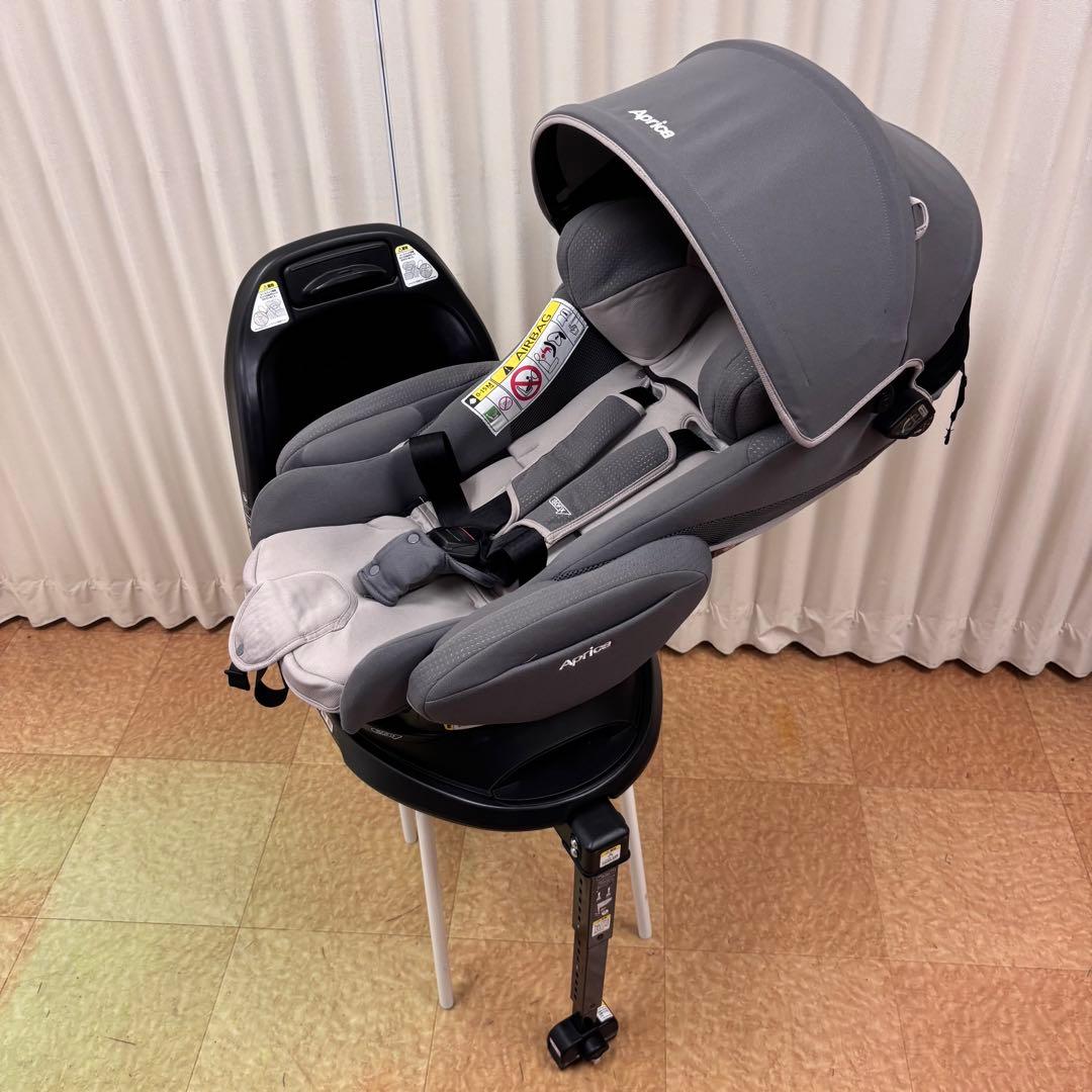 クリーニング済　☆美品☆　アップリカ　フラディア　ISOFIX　セーフティー