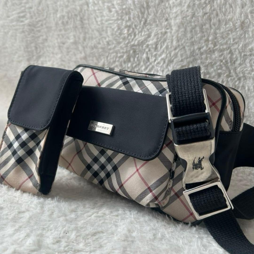 希少✨バーバリー ノバチェック ボディバッグ ショルダーバッグ ロゴプレート