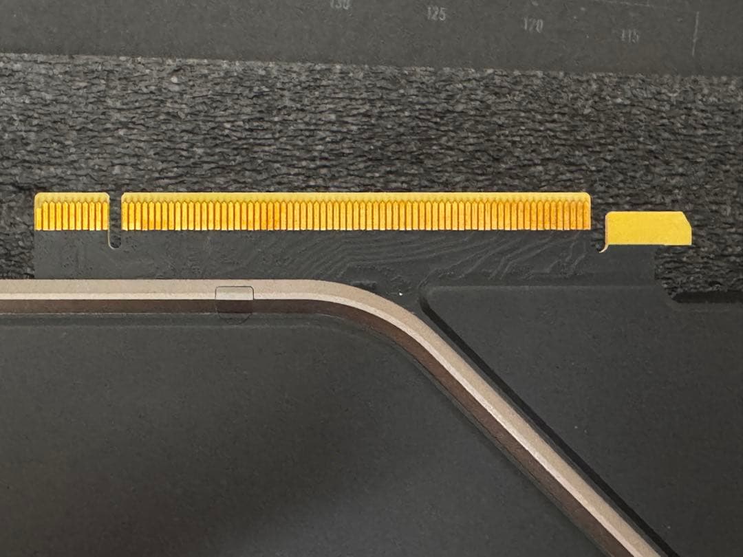 NVIDIA RTX 3090 FE グラフィックボード