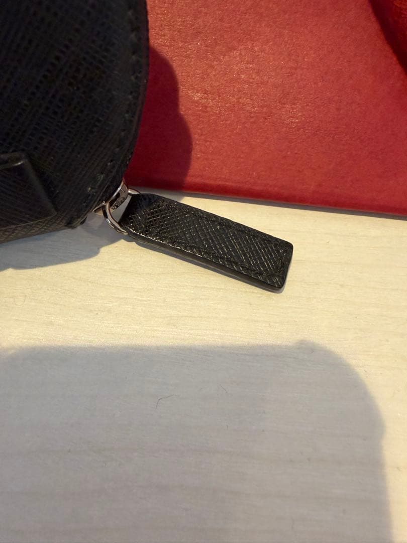 Salvatore Ferragamo ケース ブラック