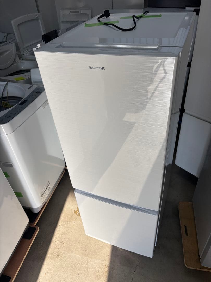 【美品】2020年製アイリスオーヤマ 冷凍冷蔵庫 156L AF156-WE T