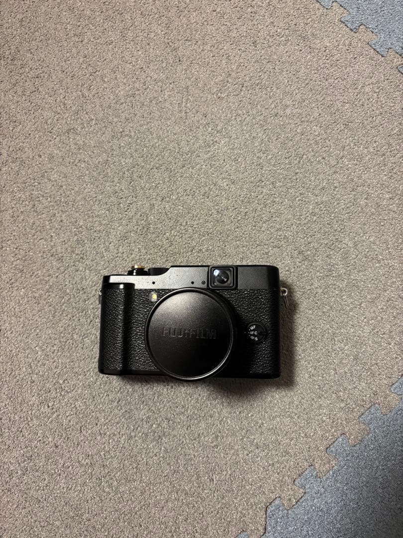 FUJIFILM X10 コンパクトデジタルカメラ