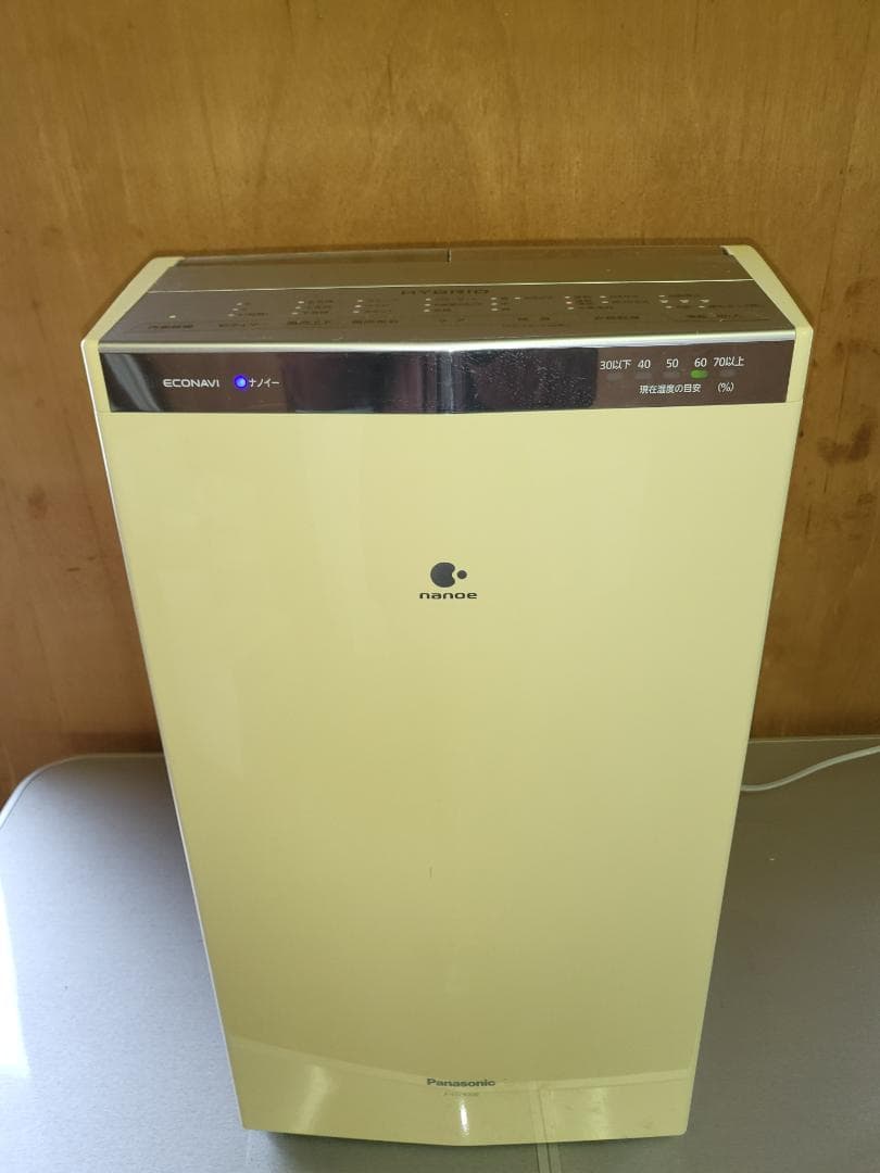 衣類乾燥除湿機　パナソニック　ナノイー　F-YHPX200