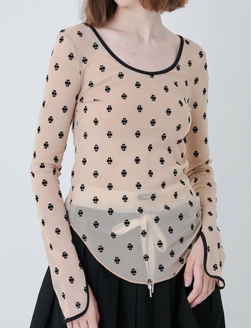 c*n様 ソリン SORIN スワンレイク Uネックトップ 新品38