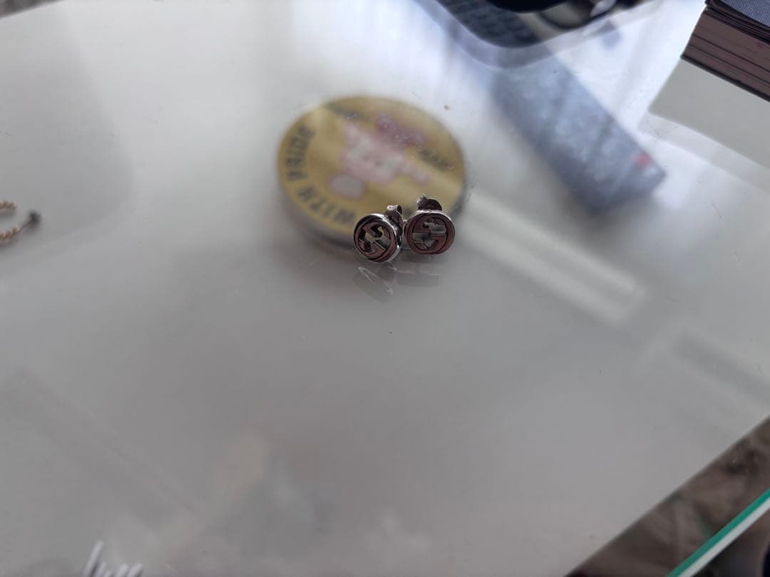 シルバー ロゴデザイン スタッドピアス