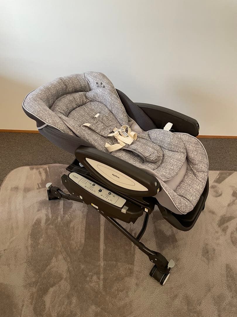 Aprica ユラリズム　オートライト ハイローチェア　メランジグレー