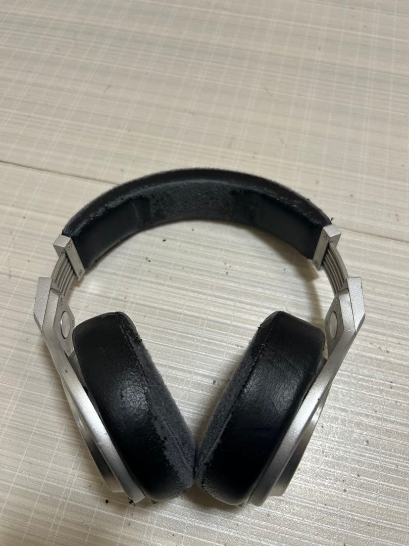 beats by dr. dre 有線ヘッドホン シルバー 廃盤モデル