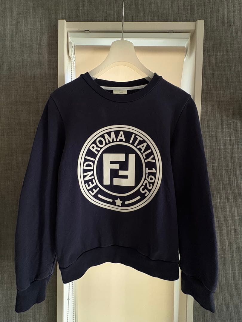 FENDI ロゴトレーナー　フェンディ12Y