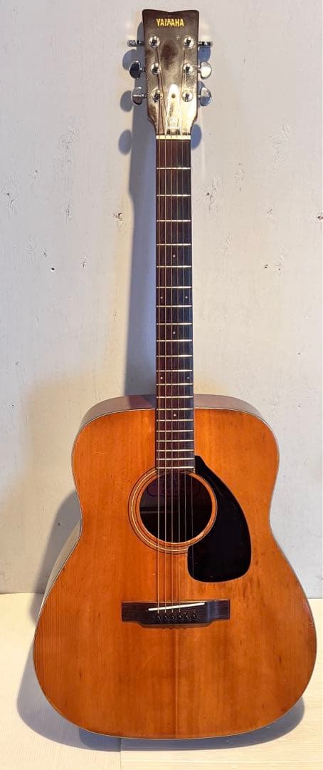 希少　YAMAHA FG-140 アコースティックギター　赤ラベル