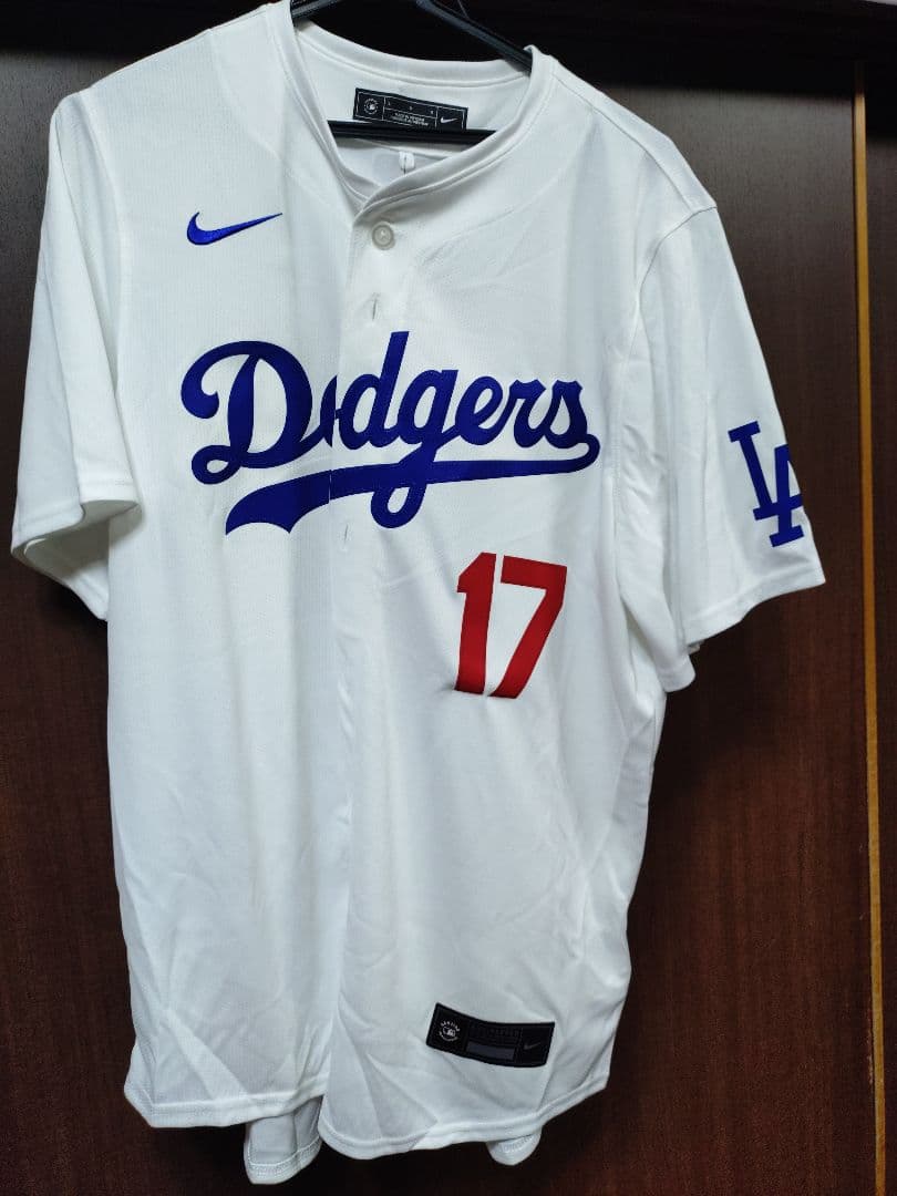ドジャース　大谷翔平　 ユニフォーム Ohtani 17　Lサイズ