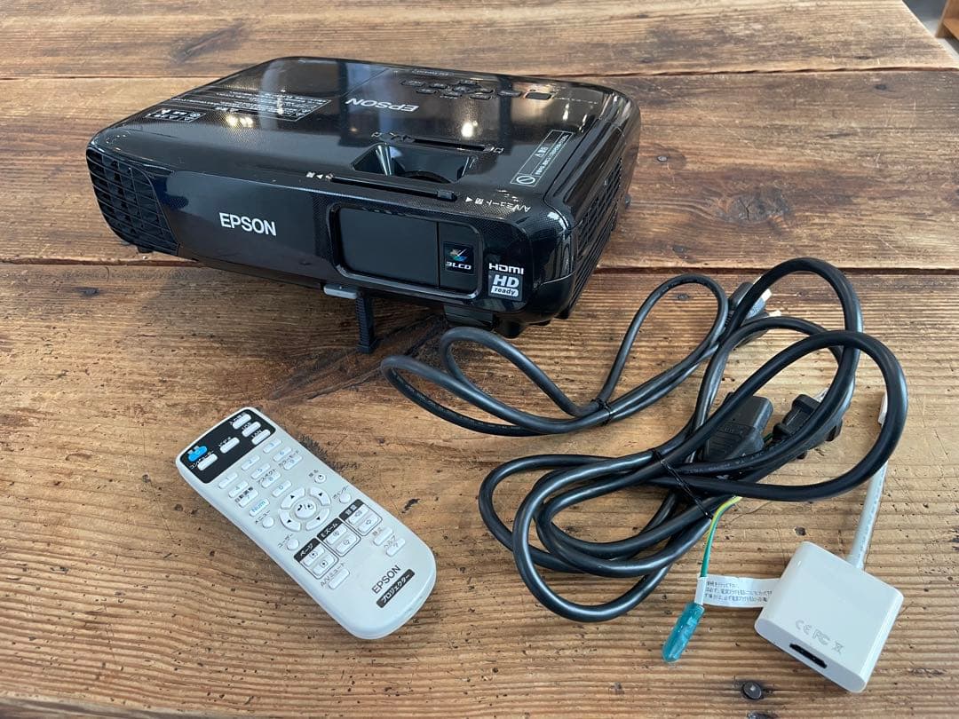 EPSON プロジェクター　EH-TW410