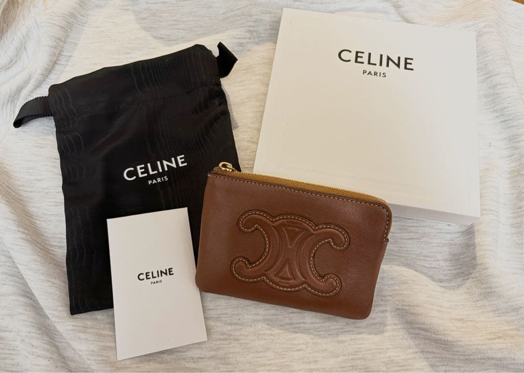 CELINE ケース