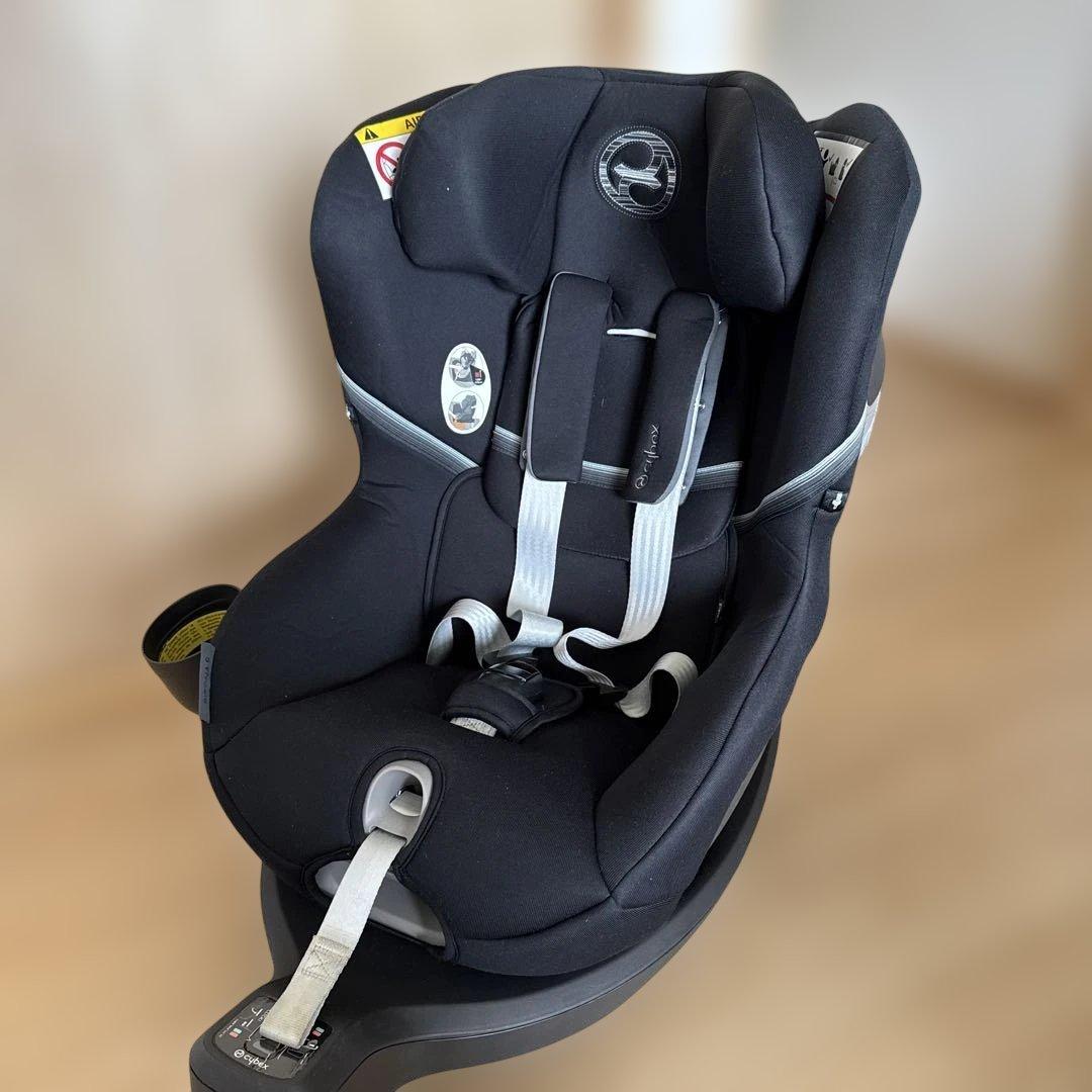 cybex ブラック チャイルドシート sirona s