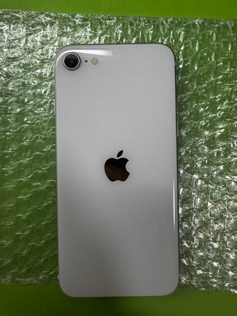 iPhone SE2 128GB ホワイト simフリー 画面キズ有 その他美品