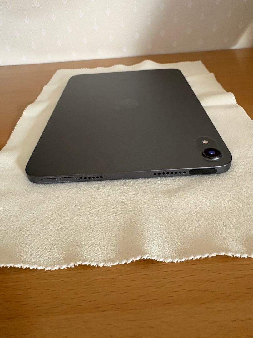 【極美品】 iPad mini 第6世代 Wi-Fi MOFT ケース付