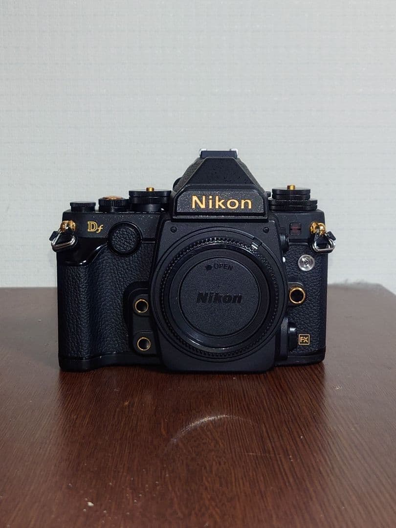 Nikon Df ゴールドエディション