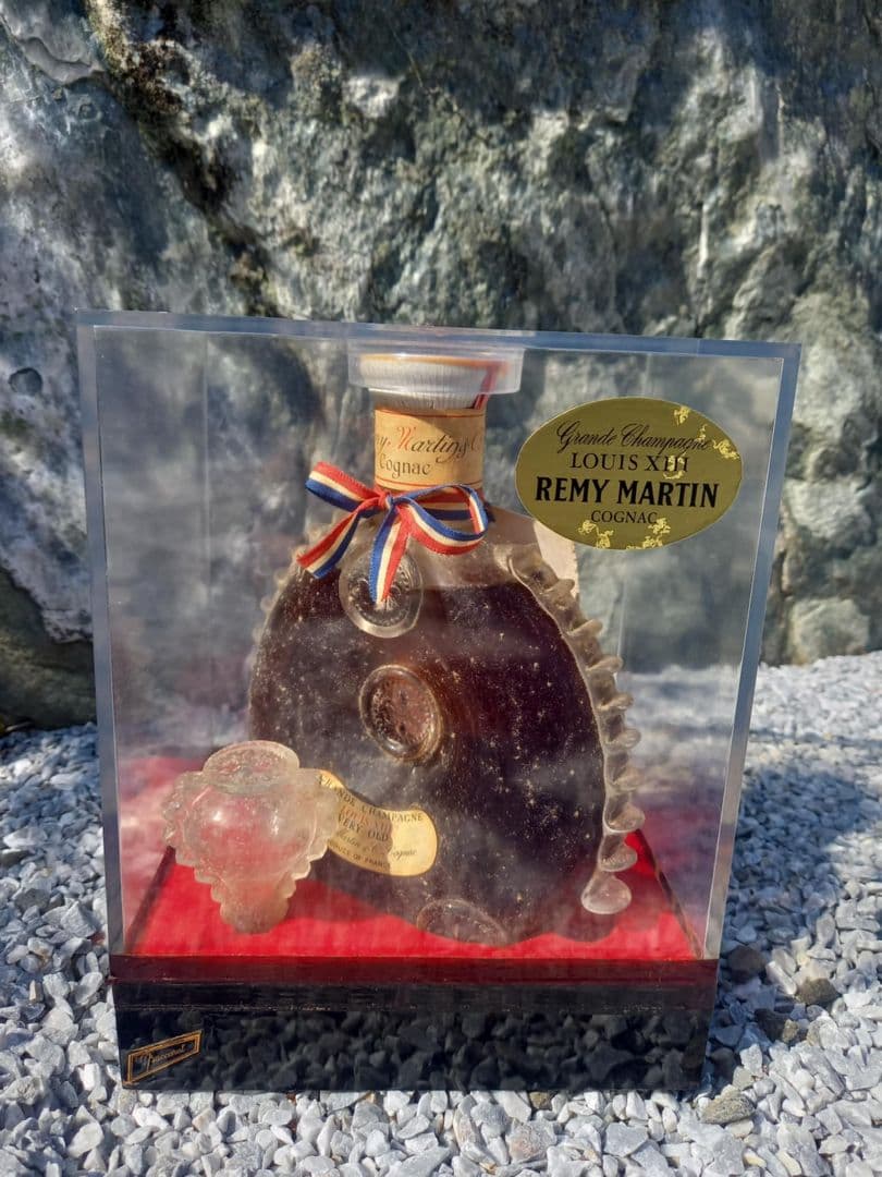 REMY MARTIN LOUIS XIII 750ml 専用ケース付き