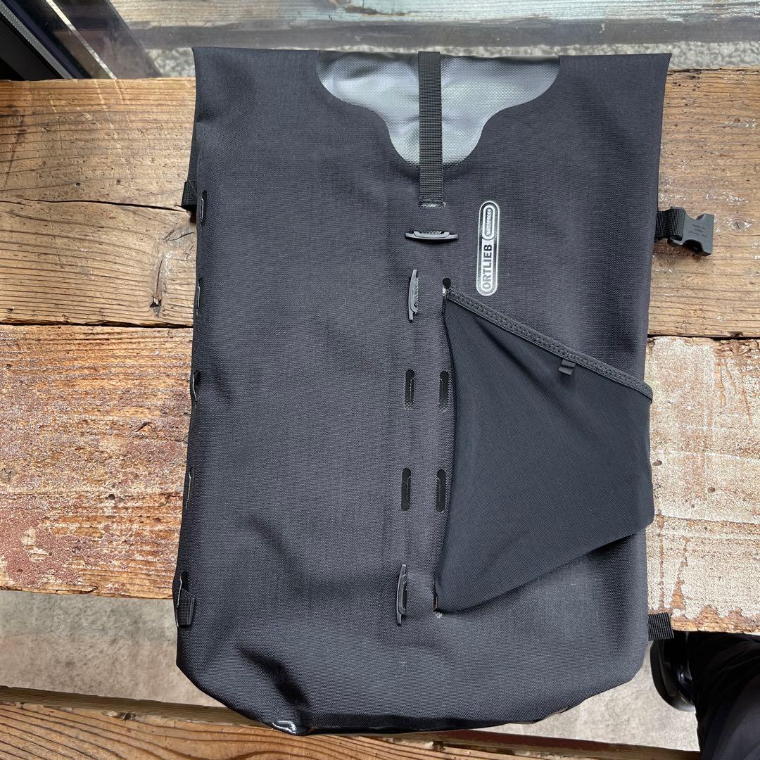 ORTLIEB 防水メッセンジャーバッグ ブラック(ノーマル)