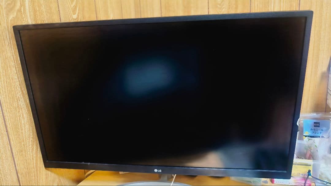 LG 27UL500-W 27インチ 4K IPSモニター