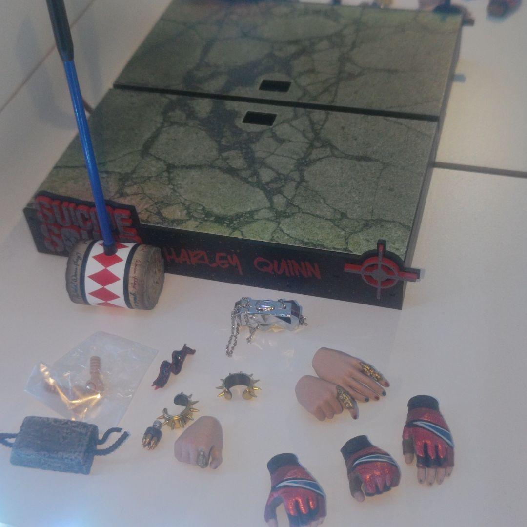ホットトイズ　ハーレイ・クイン