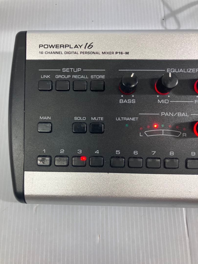BEHRINGER POWERPLAY P16-M パーソナルミキサー