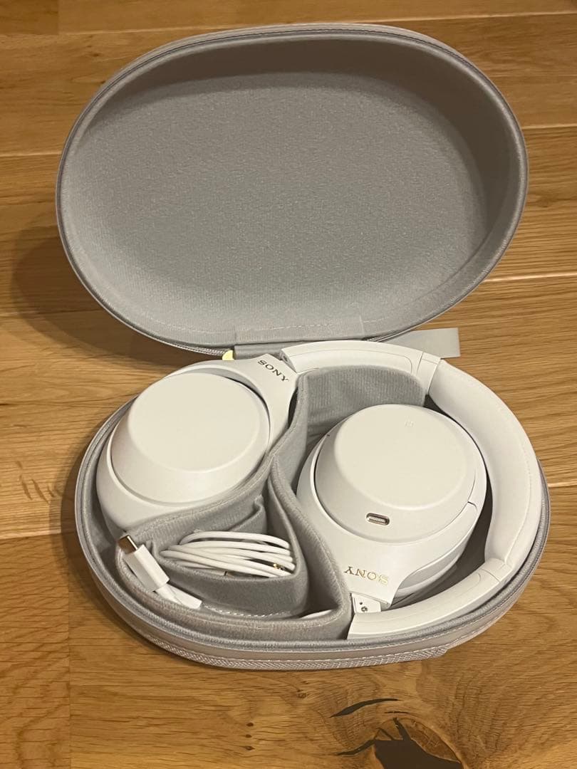SONY WH-1000XM4 リミテッドエディション サイレントホワイト　美品