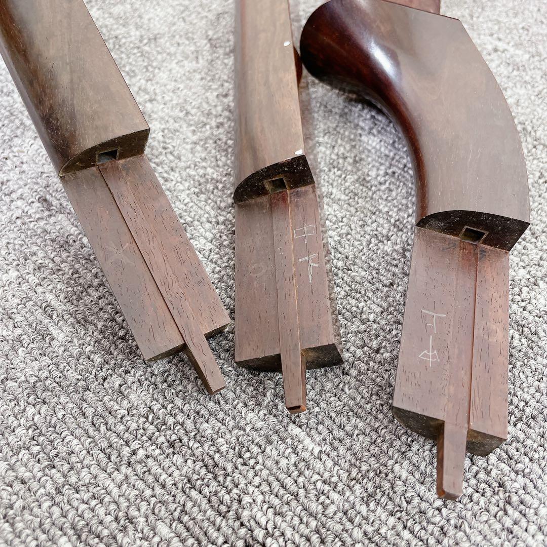 三味線 細棹 金細 トチ入り紅木 綾杉彫り 一本溝 和楽器