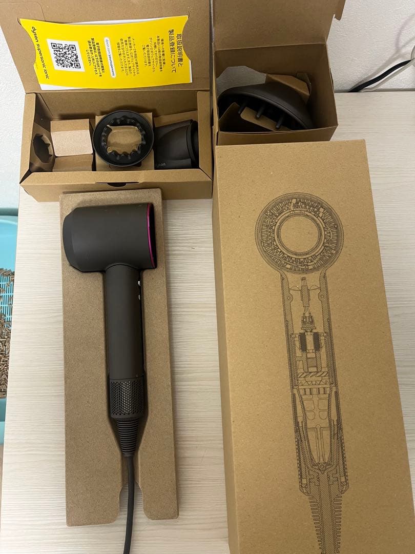 ♡【美品】付属品はほぼ新品！Dyson HD08!!ヘアドライヤーピンク♡